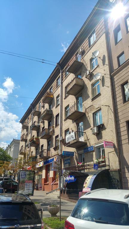 Shievchienko 10 Lägenhet Kiev Exteriör bild